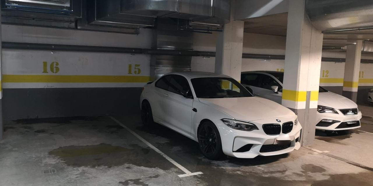 Lux Isard "Acceso Directo A Pistas" Pas De La Casa Exterior foto